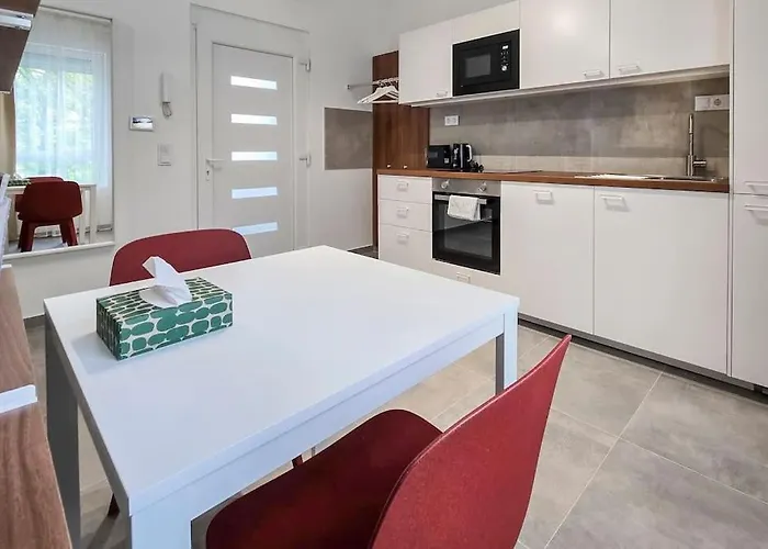 Green Home Apartament *
